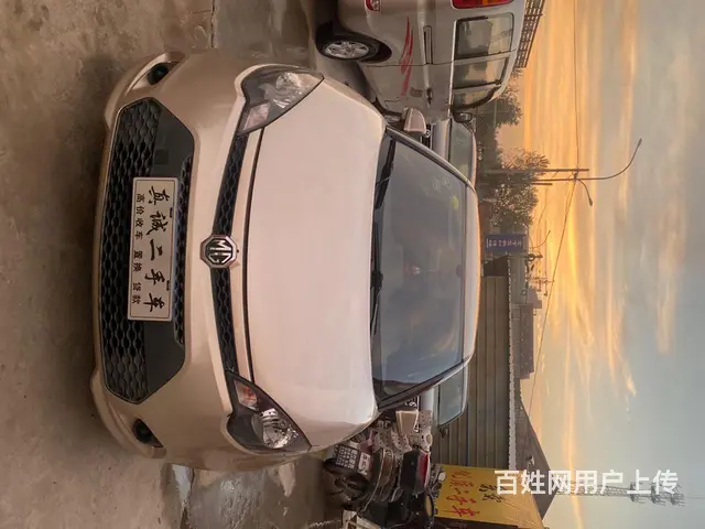 MG3 2012款 1.5 手动 风尚版 - 图片 1