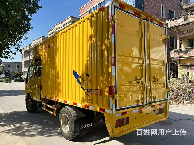 精品2013年五十铃600p双排3米3厢式货车 - 图片 3