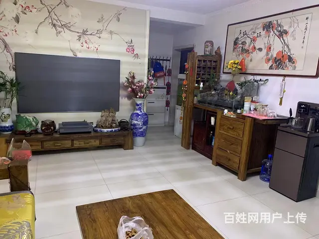 齐国商城  带60平大院，精装3室2厅  对面齐园，天然氧吧 - 图片 1