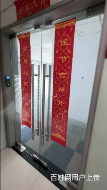 昆山花桥国际商务城绿地双子塔写字楼出租 - 图片 1