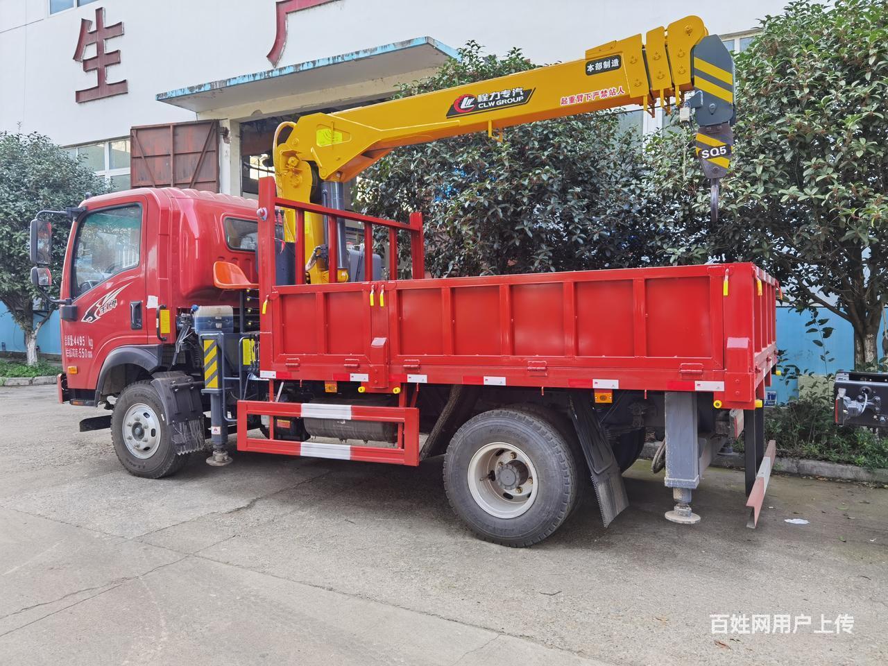 蓝牌4.2米随车吊价格 包上牌