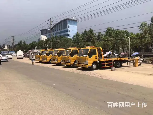 东风一拖二拖吊连体道路救援一拖二带吊清障车拖车价格 - 图片 11