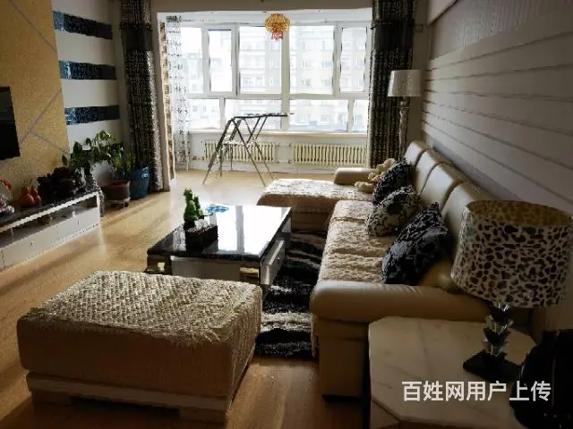 出售海拉尔河西新区嘉苑四楼带车库 - 图片 2