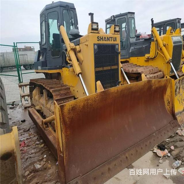 和田附近二手推土机市场 甘地 湿地16推土机的图片
