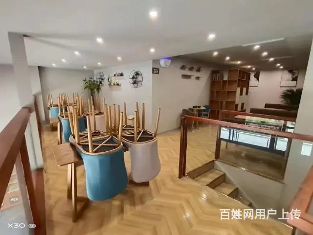 新浦蔷薇国际大门口临街门面转租或出租 - 图片 8