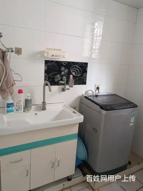 高坪白塔中学旁，三室两厅电梯房招租 - 图片 8