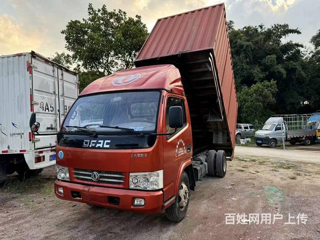 15年东风多利卡单排双轮4米2车厢的图片