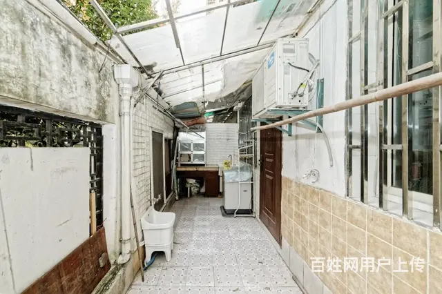 欣赏好房源 带院子 毗邻地铁口近公园 周边配套齐全看房方便 - 图片 9