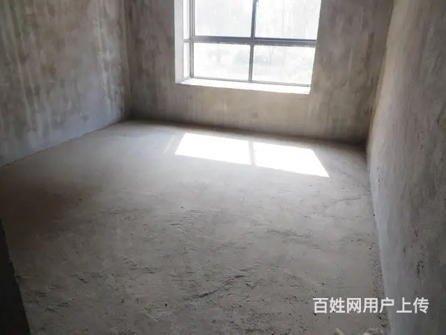 上高金色家园一楼毛坯四房送车库小区环境优美住人安静三证可按揭 - 图片 5