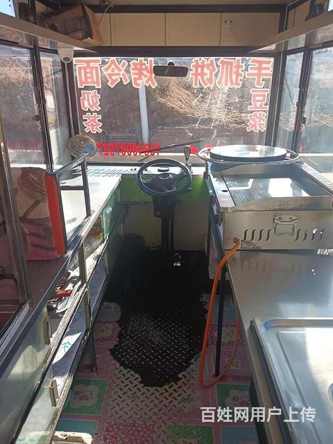 小吃车的图片
