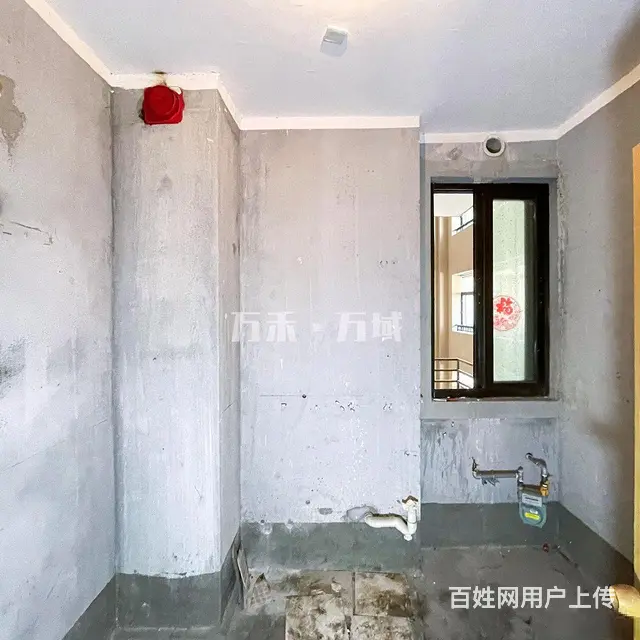 急售!实小本部，纯毛坯小3房 采光好 满2年，看房方便 - 图片 2