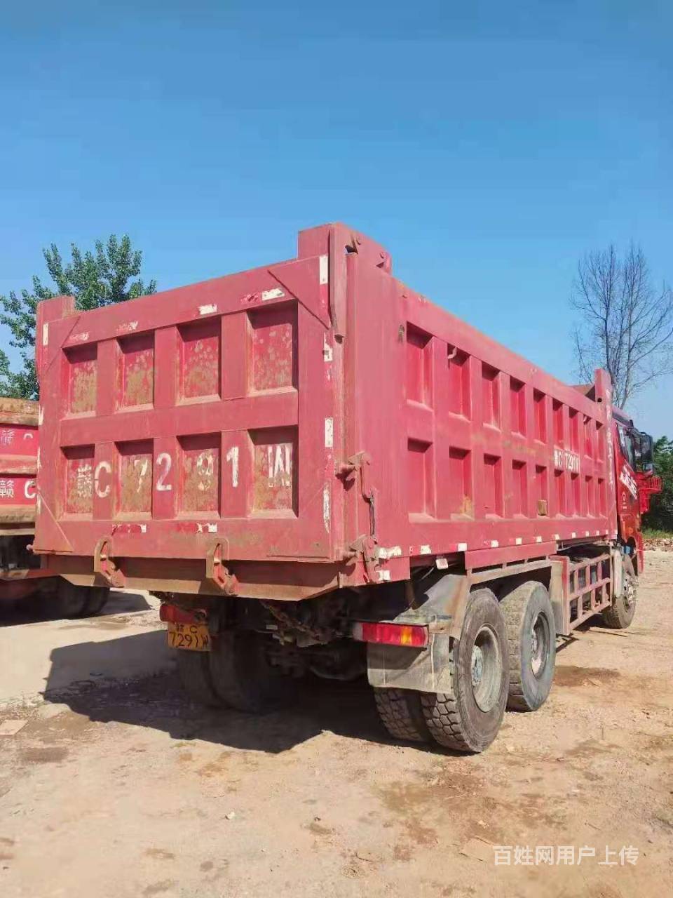 解放jh6 后八轮6米8自卸车 国5