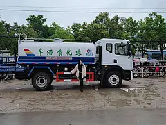 安庆市国六洒水车   12吨洒水车多少钱