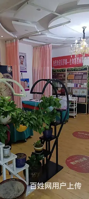 玉溪市红塔区红塔文体中心对面90平美容院转让 - 图片 6