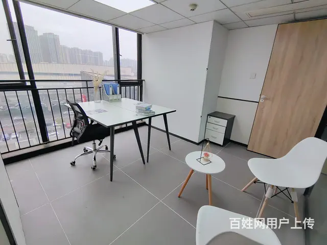 在长沙租到 的共享办公，月租金每月980包水电物网杂费 - 图片 1