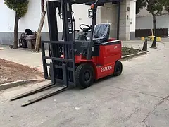食品厂倒闭二手电动叉车 环保二手叉车手续齐全包邮