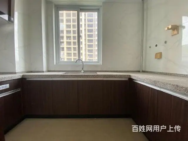 在寂静中品味，在喧闹中生活，此房深情并茂!! - 图片 8