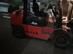 18年三吨杭叉