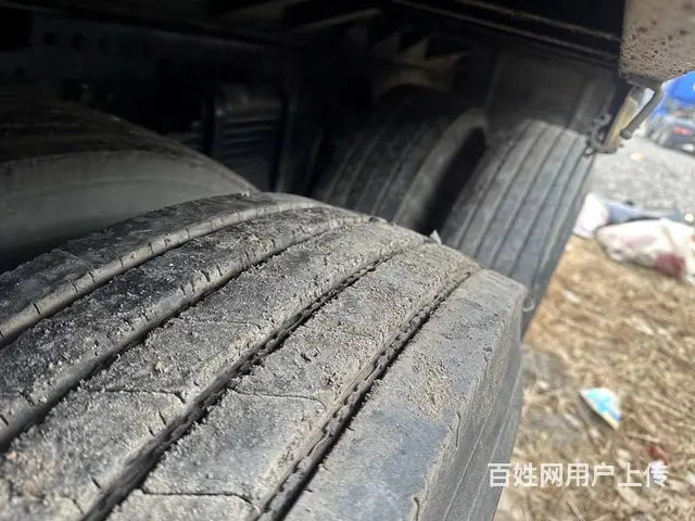 二手国五解放前四后八9.6米高栏载货车包提档 - 图片 5