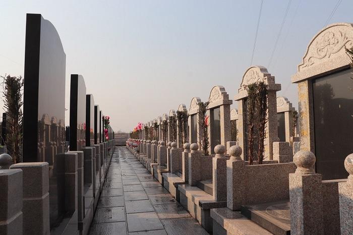 辽宁抚顺望花鞍山路福山公墓联系商家:辽宁福山公墓价格:面议如意碑