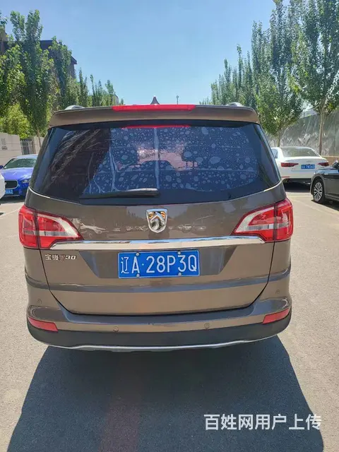 宝骏730 2016款 1.5 手动 豪华型7座 - 图片 7