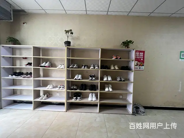 （同城乐铺）沣东阳光城西西里临街42洗鞋店对外转让 - 图片 1