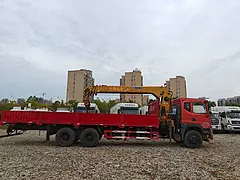二手东风玉柴240马力随车吊