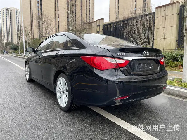 现代 索纳塔 2011款 第八代索纳塔 2.0 手自一体 D - 图片 6