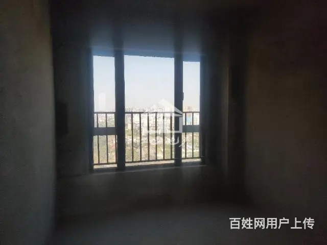 新推大型小区（东盟城）东南向 中层 4房2卫 - 图片 8