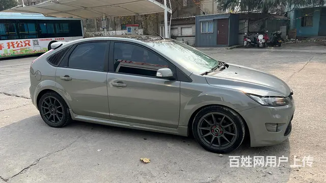 福特 福克斯 2013款 经典福克斯-两厢 1.8 手动 基 - 图片 4