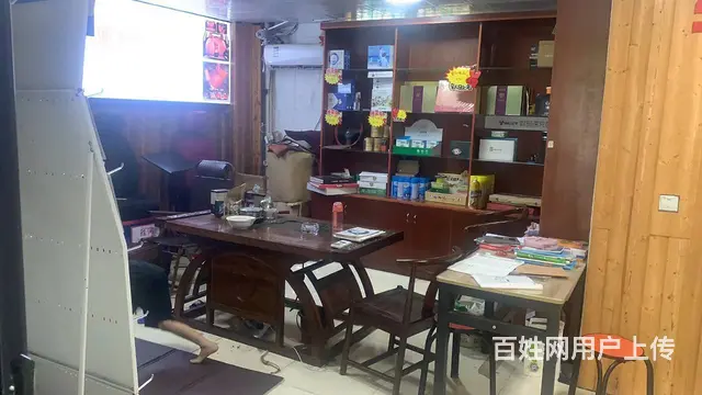 店铺位置优越 客流量大 接手即可营业 - 图片 4
