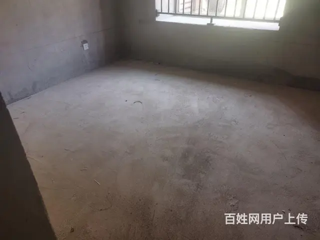 凤凰城11小高层6楼 双证4室带车位 121万 - 图片 6