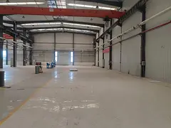 武汉开发区康师傅旁3500方钢构厂房带行车出租