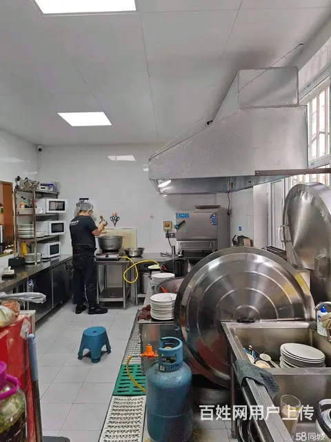 C9634位于昌吉市长宁南路附近临街店面转让 - 图片 5