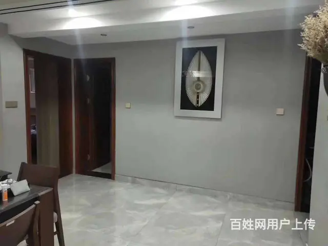 出售凯尔尚郡115平  3室2厅1厨2卫豪装 - 图片 4