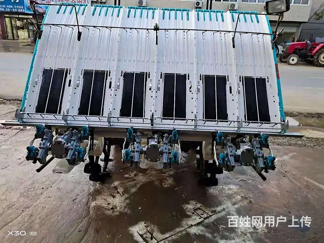 久保田收割机，现货多台，欢迎选购 - 图片 4