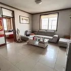 市中心繁华地段