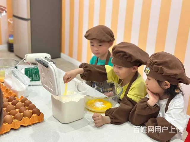 昆明安全幼儿园	就去上昆明睿思幼儿园 - 图片 1