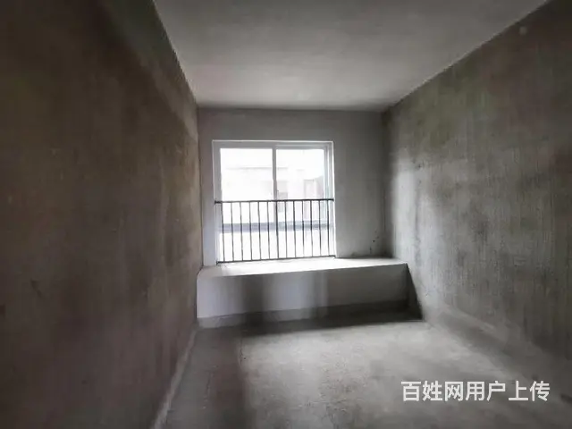 珑庭四室两厅两卫带车位 房东诚心出售 支持按揭 - 图片 2