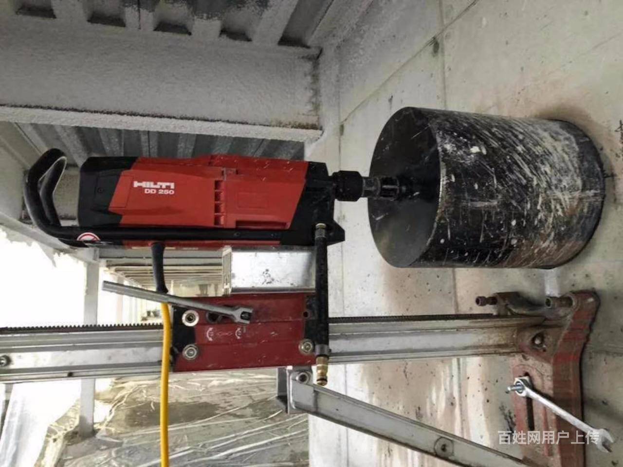 全福州专业师傅 打孔 钻孔 打墙 全市快速上门