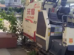 20年年底沃德收割机