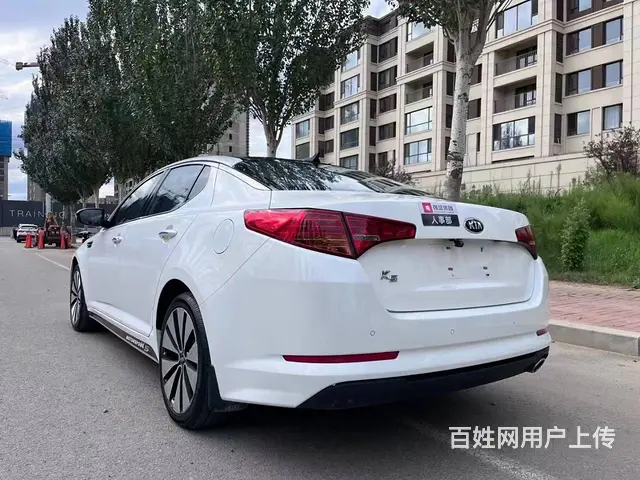 起亚K5 2012款 2.0 手自一体 DLX-2 - 图片 9