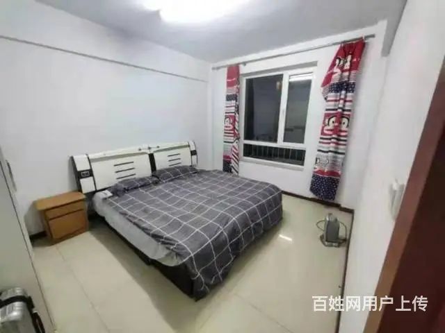 水岸华城一楼带院商住季度付3600元 - 图片 3