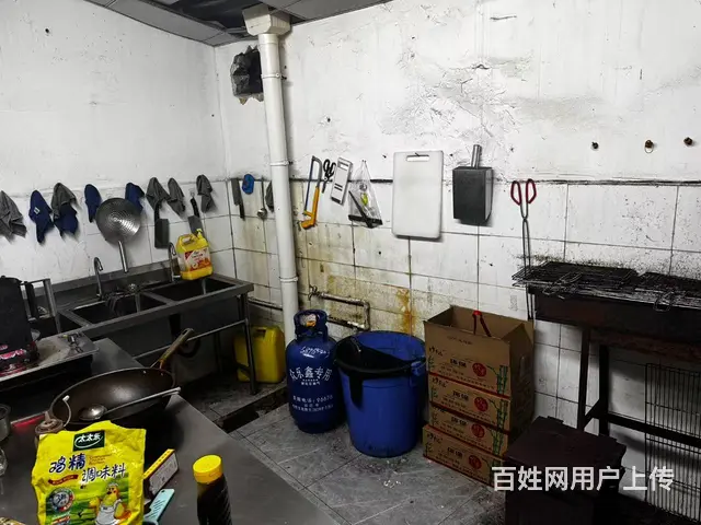 （51旺铺推荐）龙华秀垦路90平+100平外摆烧烤店转让 - 图片 7