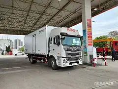东风多利卡国六4.2米水果保鲜车 冷藏车 特价处理 先到先得