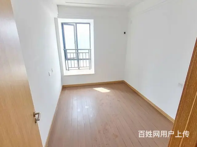 九江市（绿地ICC）九江市政府里湖第一小学对面在家看比赛 - 图片 3
