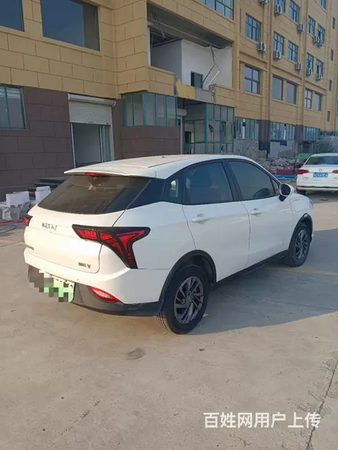 哪吒U 2020款 400 U行 - 图片 5