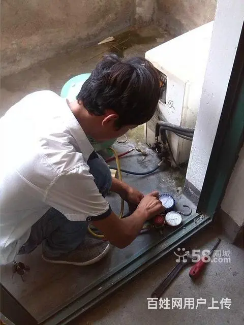 桐庐修空调加液拆装 - 图片 2