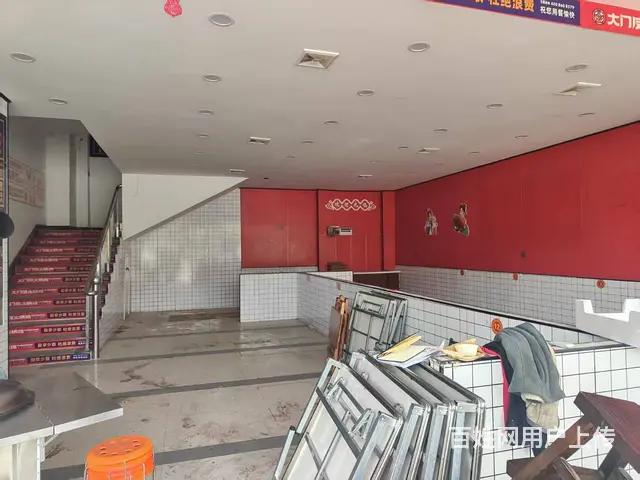 （徐州找店网） 房东直租！邳州图书馆对面大门头旺铺出租 - 图片 2
