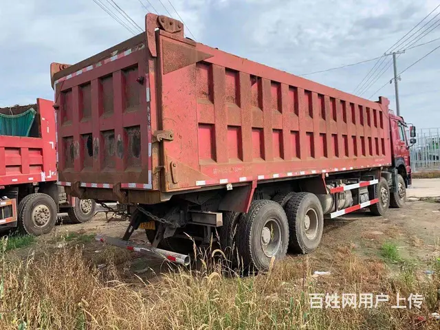 转让18年豪沃8.5米自卸车 前四后八380马力 - 图片 4